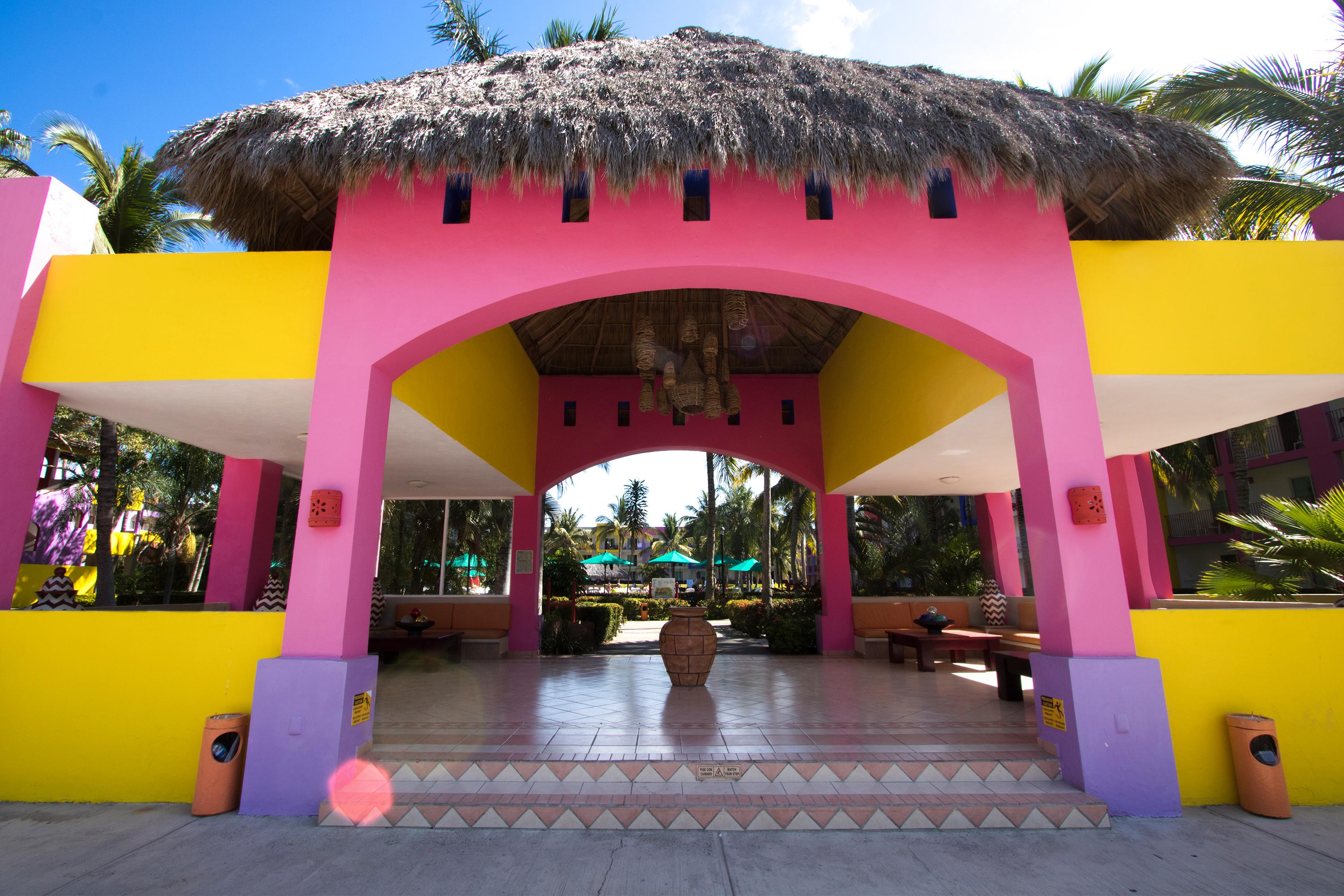 Grand Decameron Complex Bucerias, A Trademark All-Inclusive Resort Extérieur photo