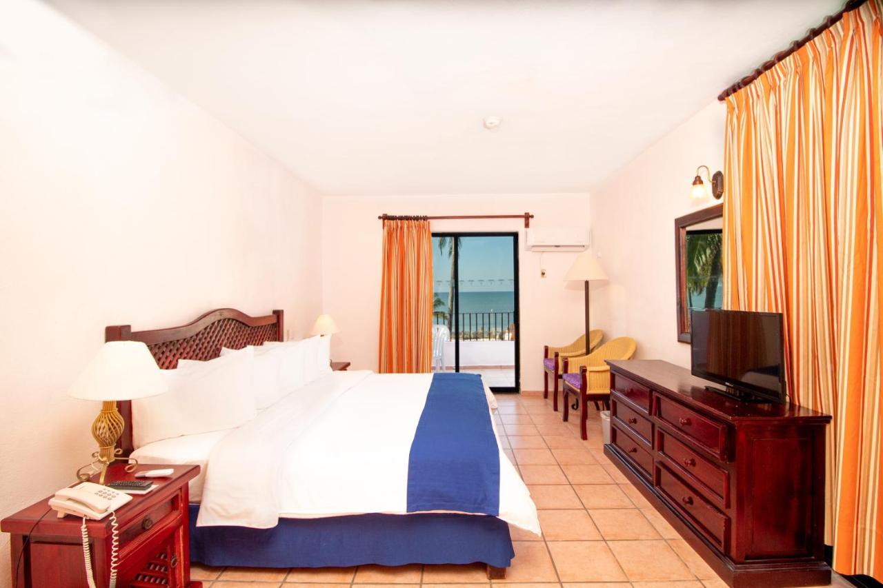 Grand Decameron Complex Bucerias, A Trademark All-Inclusive Resort Extérieur photo