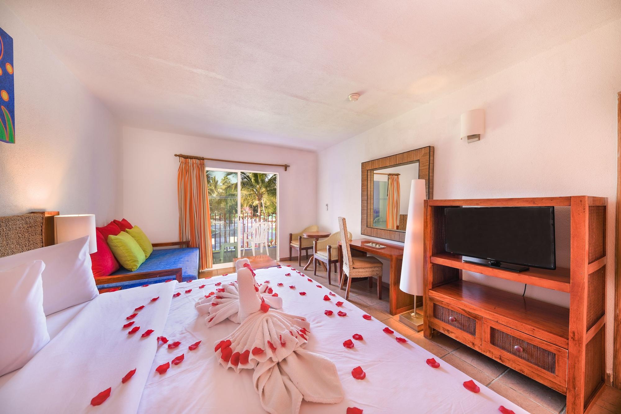 Grand Decameron Complex Bucerias, A Trademark All-Inclusive Resort Extérieur photo
