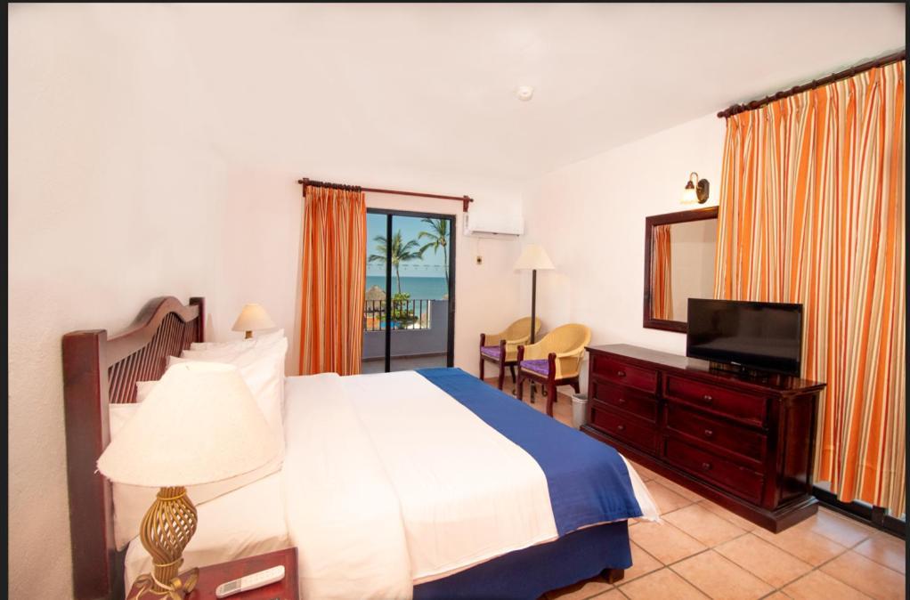Grand Decameron Complex Bucerias, A Trademark All-Inclusive Resort Extérieur photo